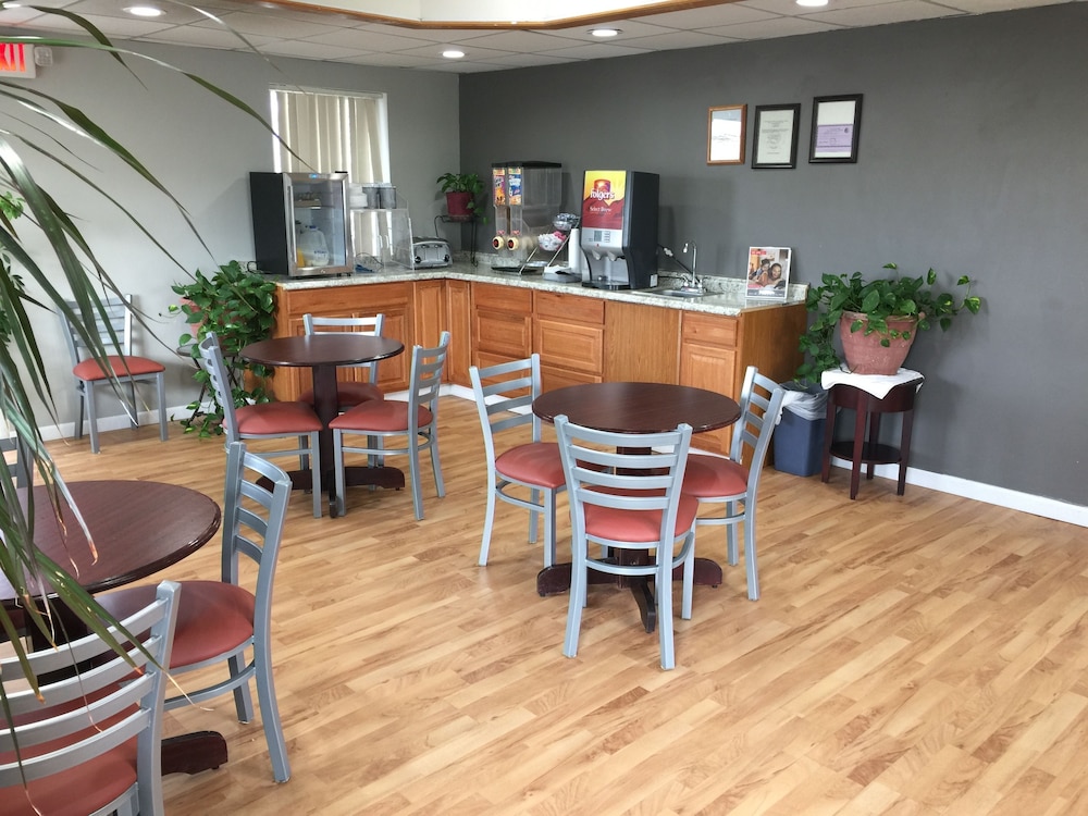 americas best value inn grain valley at i 70