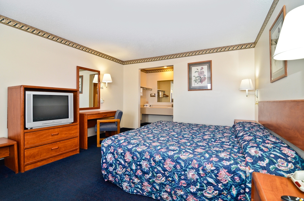 americas best value inn grain valley at i 70