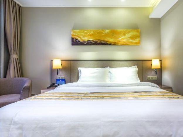 home inn plus beijing wukesong