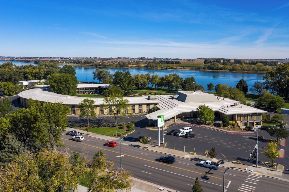 holiday inn richland on the river by ihg