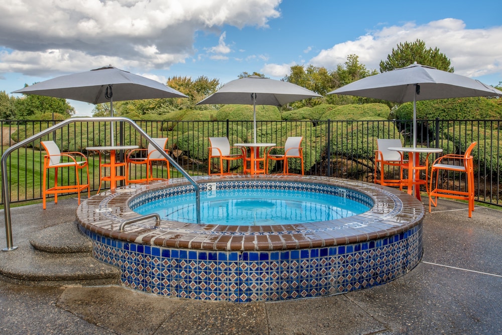 holiday inn richland on the river by ihg
