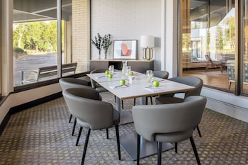 holiday inn richland on the river by ihg