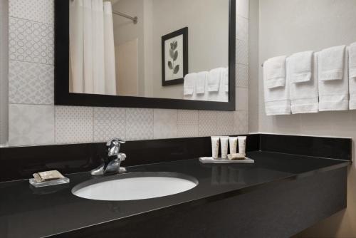 country inn and suites by radisson brookings sd