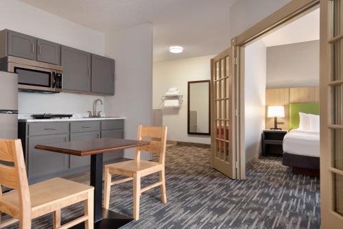 country inn and suites by radisson brookings sd
