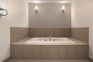 country inn and suites by radisson brookings sd