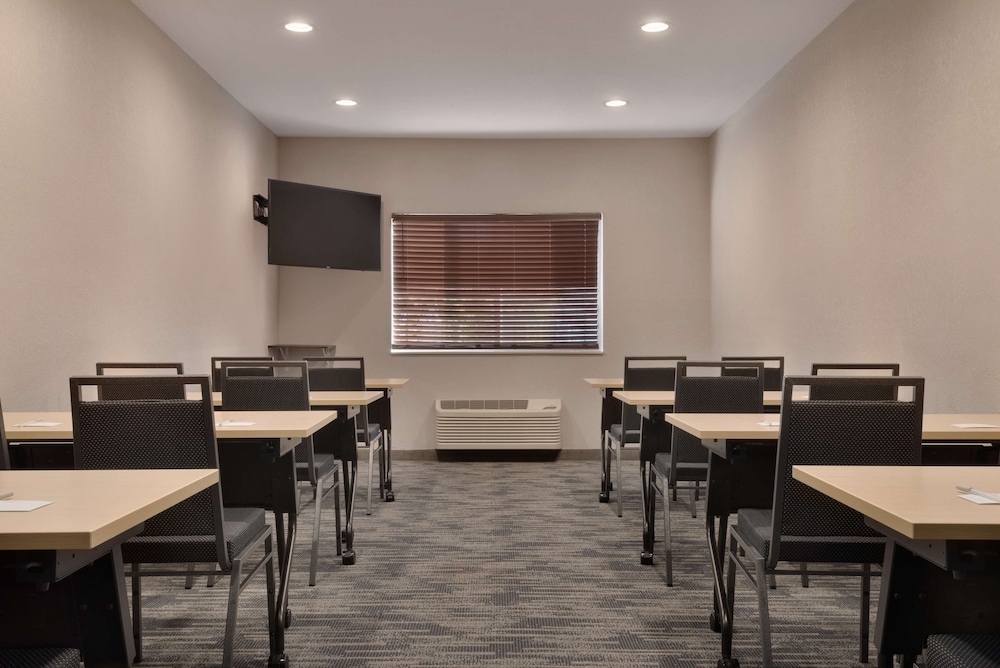 country inn and suites by radisson brookings sd