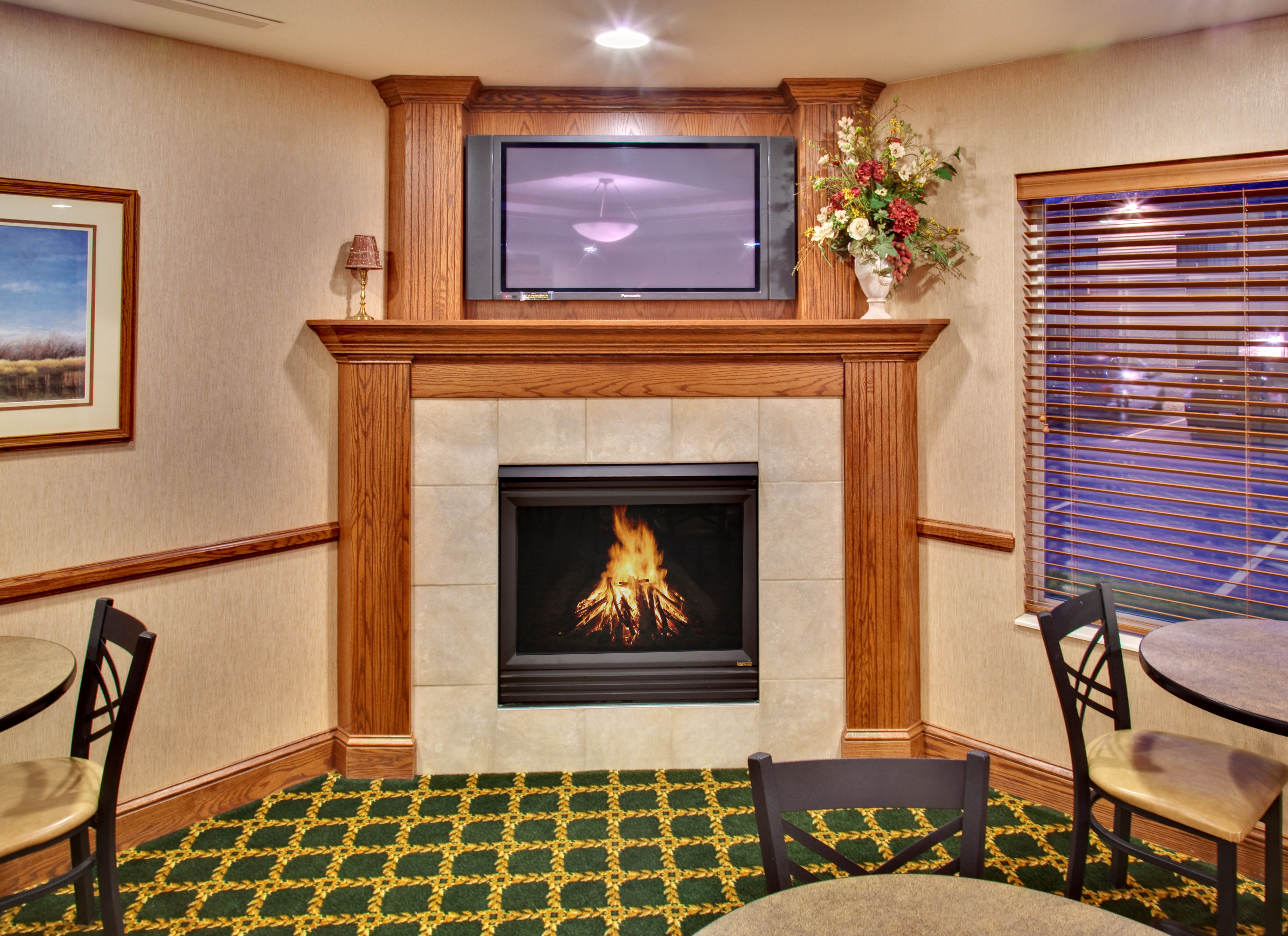 holiday inn express and suites brookings by ihg