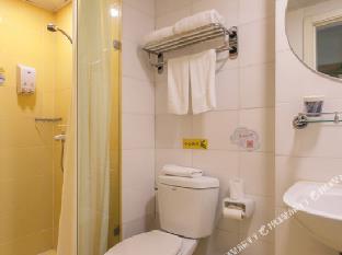 motel tongji hospital qingnian road subway station shop