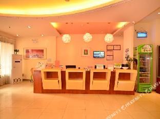 motel tongji hospital qingnian road subway station shop