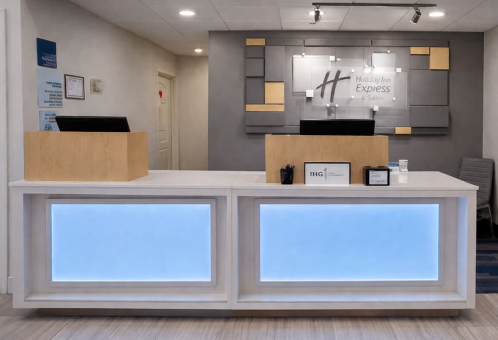 holiday inn express and suites winner by ihg