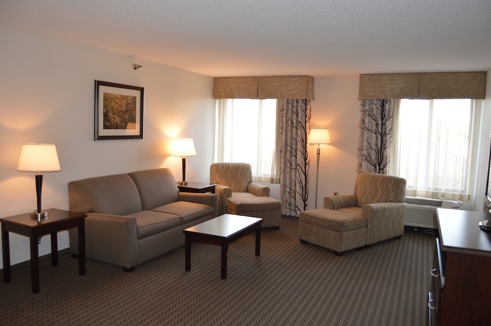 holiday inn express and suites winner by ihg