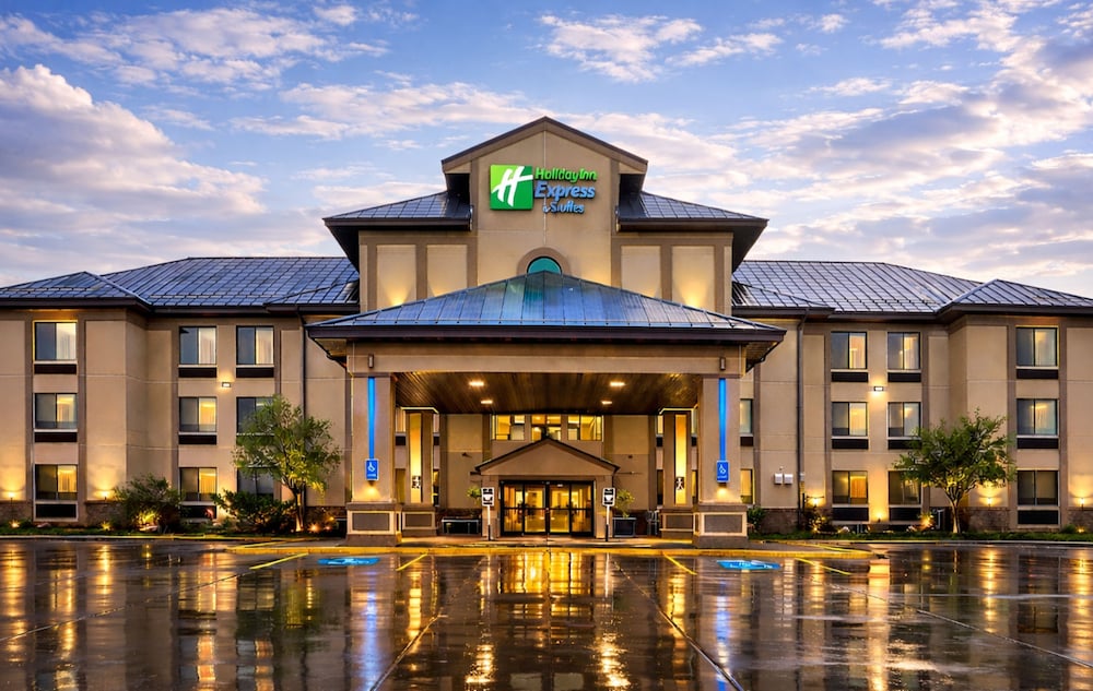 holiday inn express and suites winner by ihg