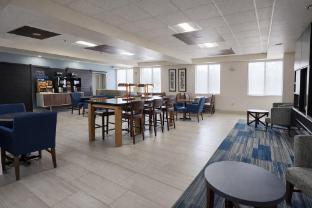 holiday inn express and suites winner by ihg