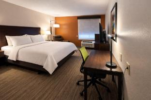 holiday inn express and suites winner by ihg
