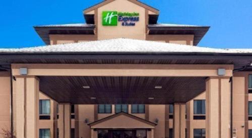 holiday inn express and suites winner by ihg