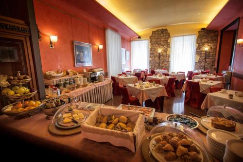 colomba doro hotel