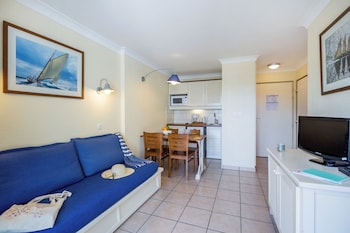 pierre and vacances residence bleu marine