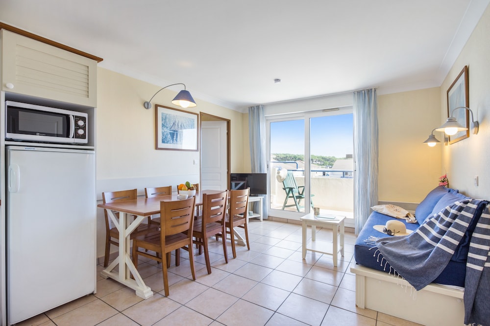 pierre and vacances residence bleu marine