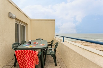 pierre and vacances residence bleu marine