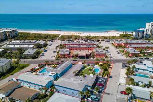 st pete beach suites