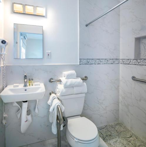 st pete beach suites