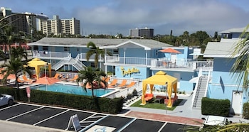 st pete beach suites