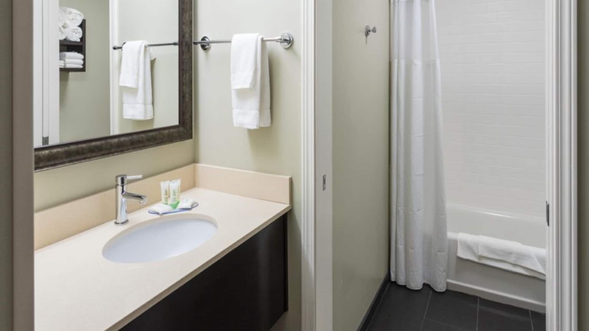 wichita star hotel