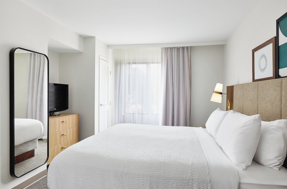 staybridge suites downtown peoria by ihg