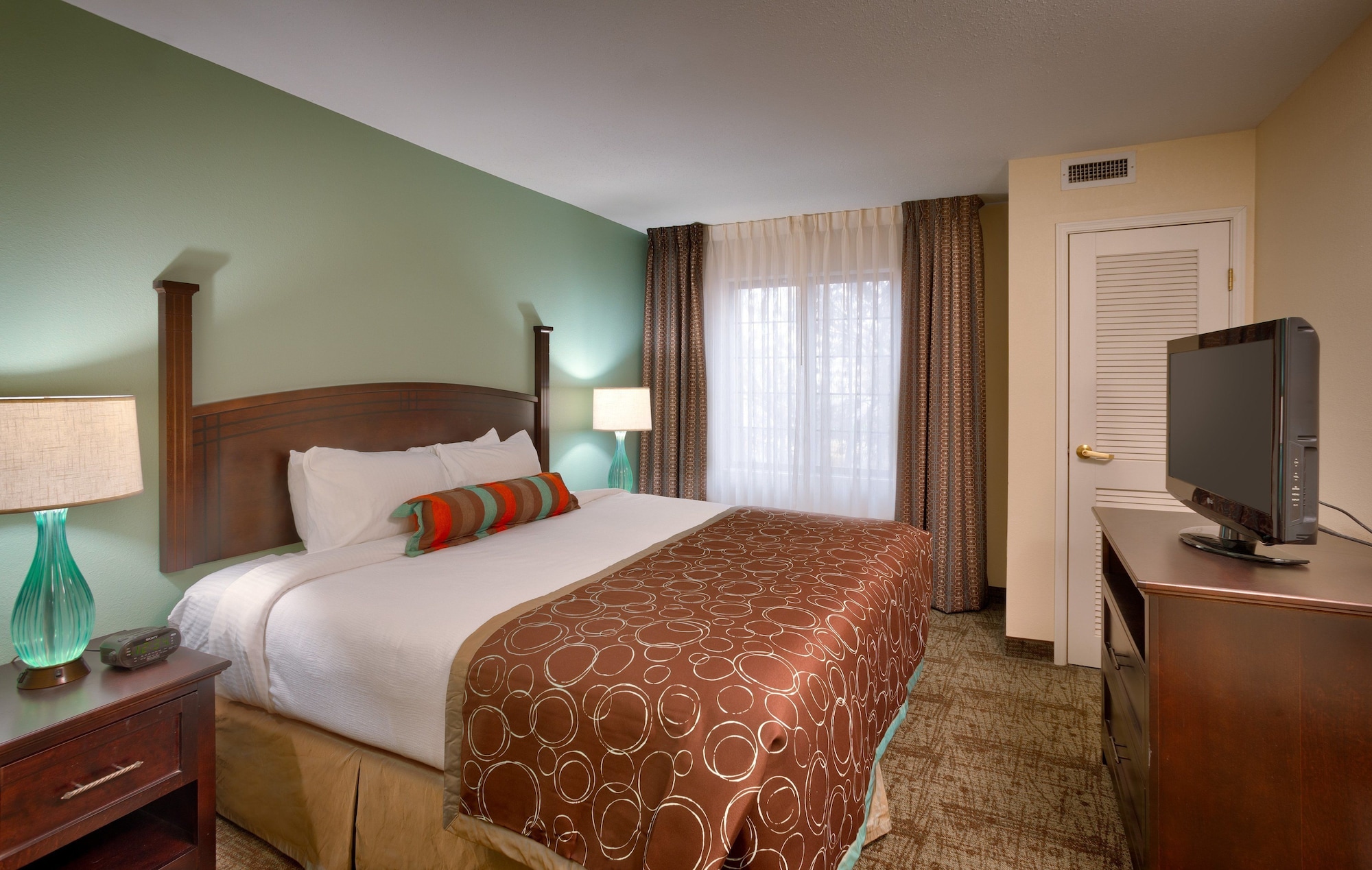staybridge suites downtown peoria by ihg