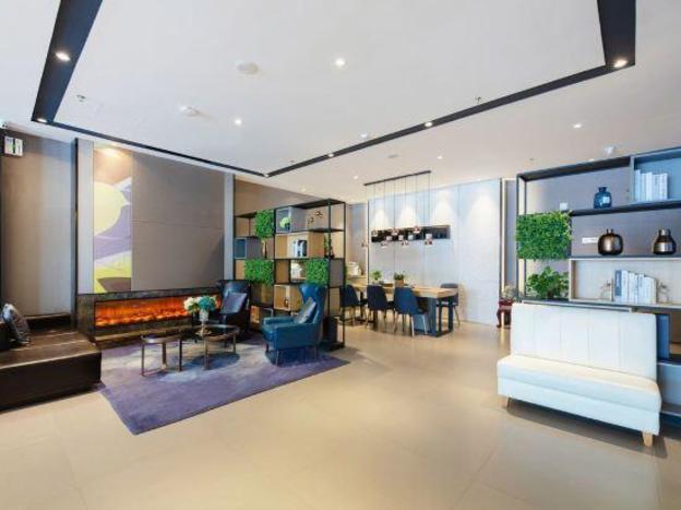 home inn selected dalian xinghai plaza convention and exhibition center