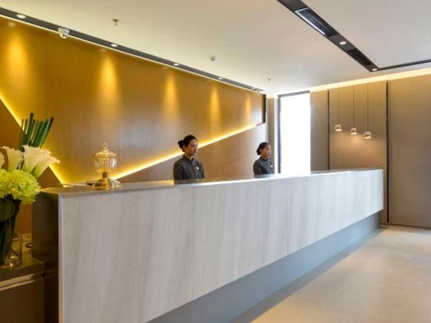 home inn selected dalian xinghai plaza convention and exhibition center