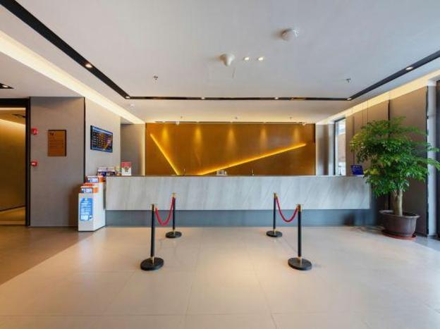 home inn selected dalian xinghai plaza convention and exhibition center