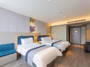 home inn selected dalian xinghai plaza convention and exhibition center