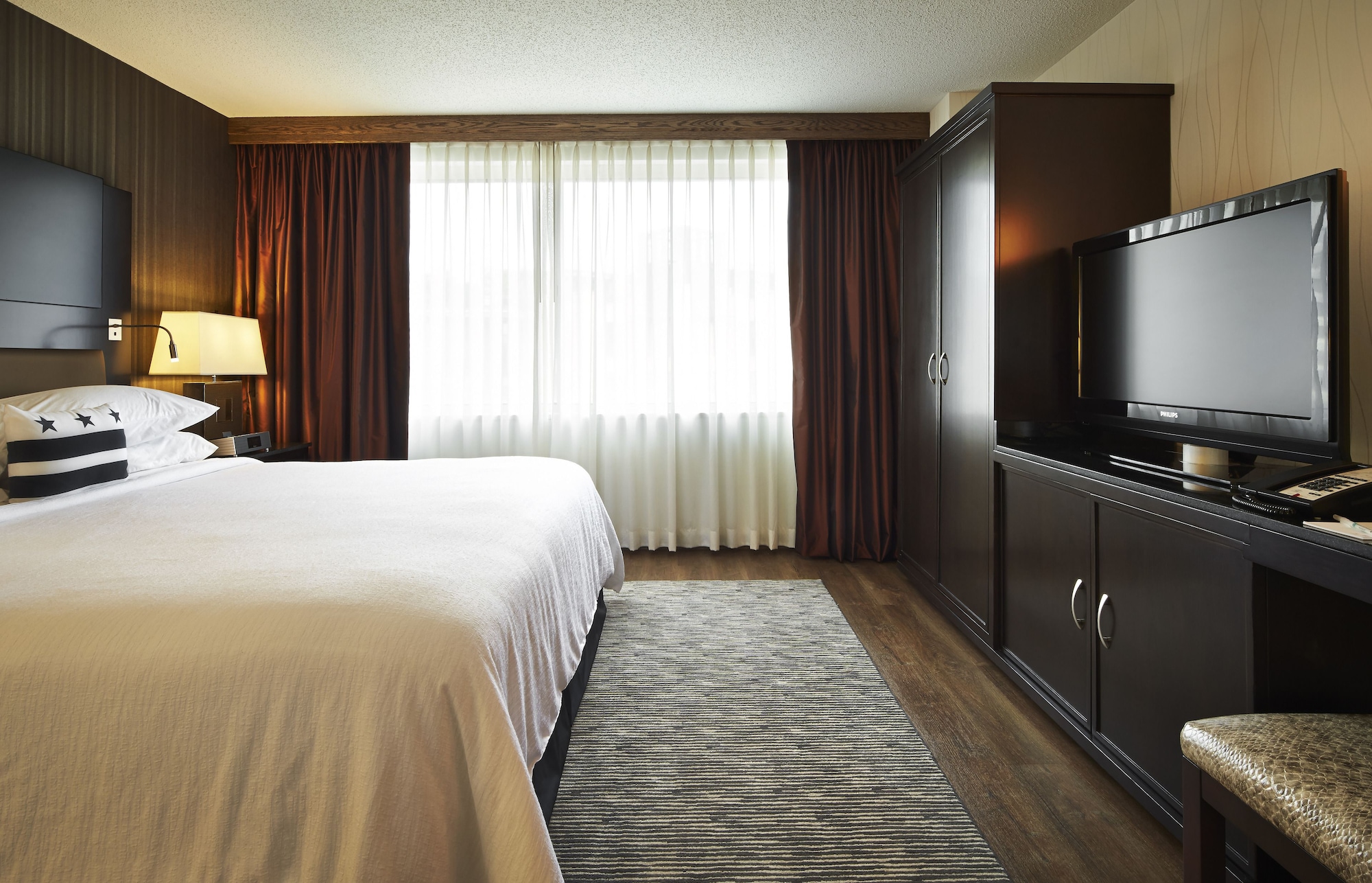 embassy suites by hilton washington dc chevy chase pavilion