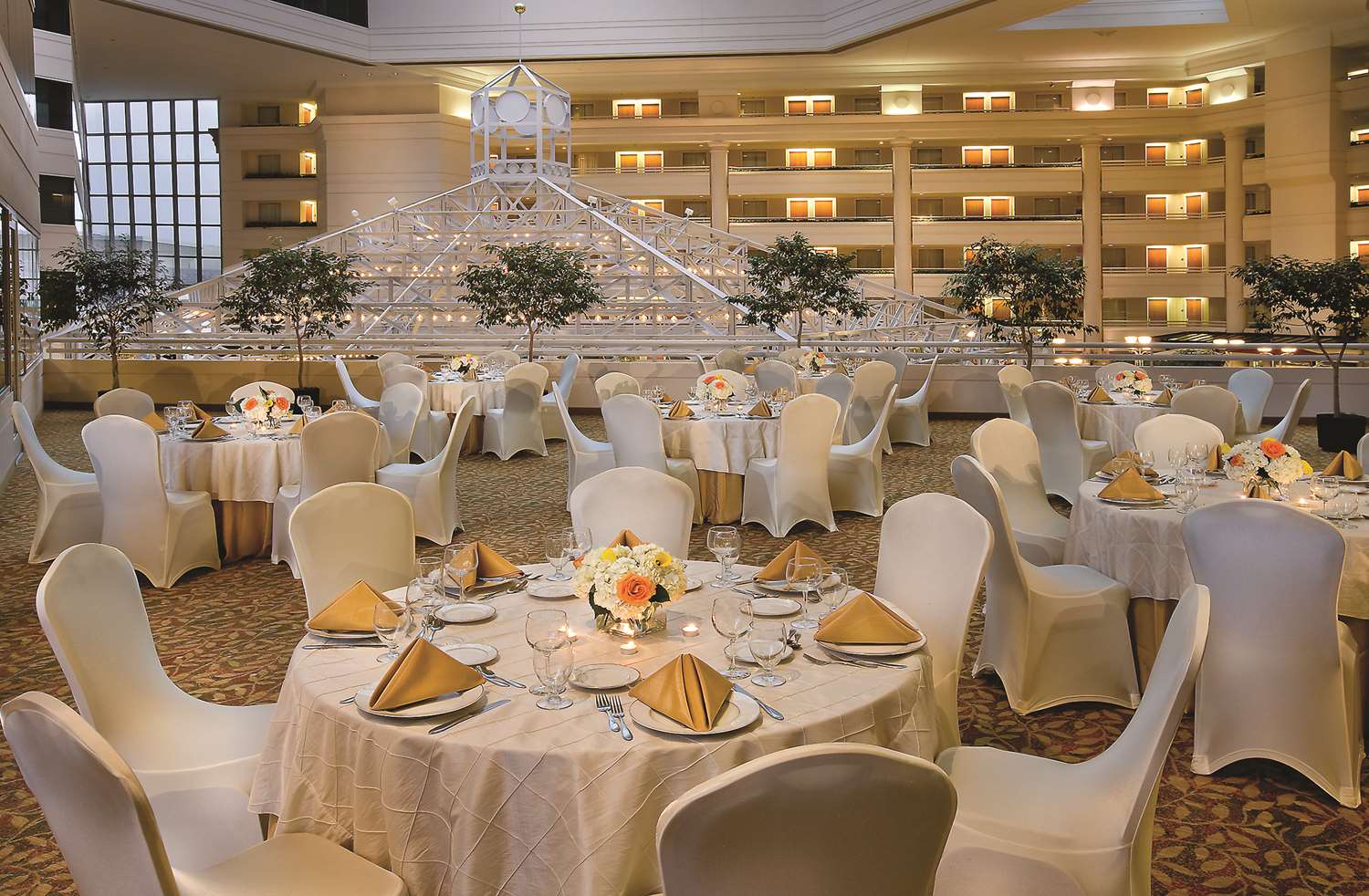 embassy suites by hilton washington dc chevy chase pavilion