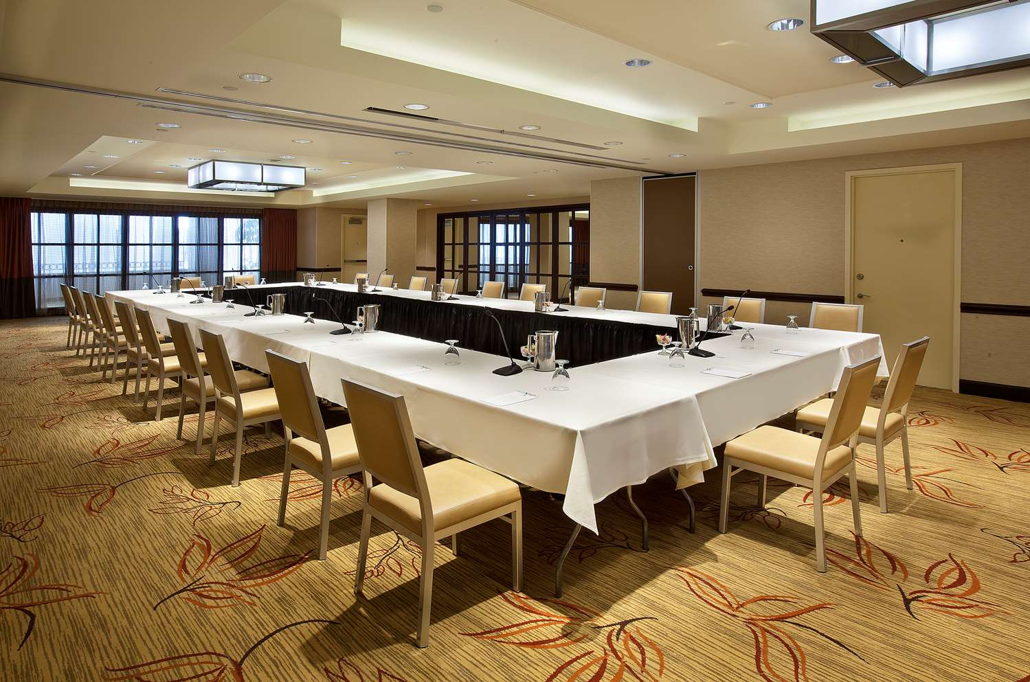 embassy suites by hilton washington dc chevy chase pavilion