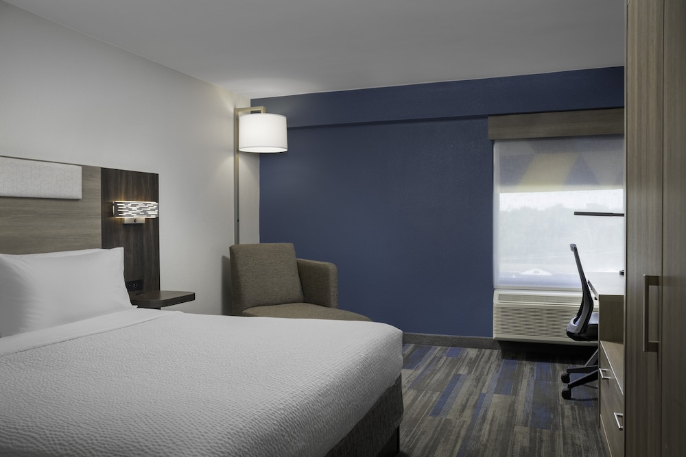 holiday inn express washington dc bw parkway by ihg