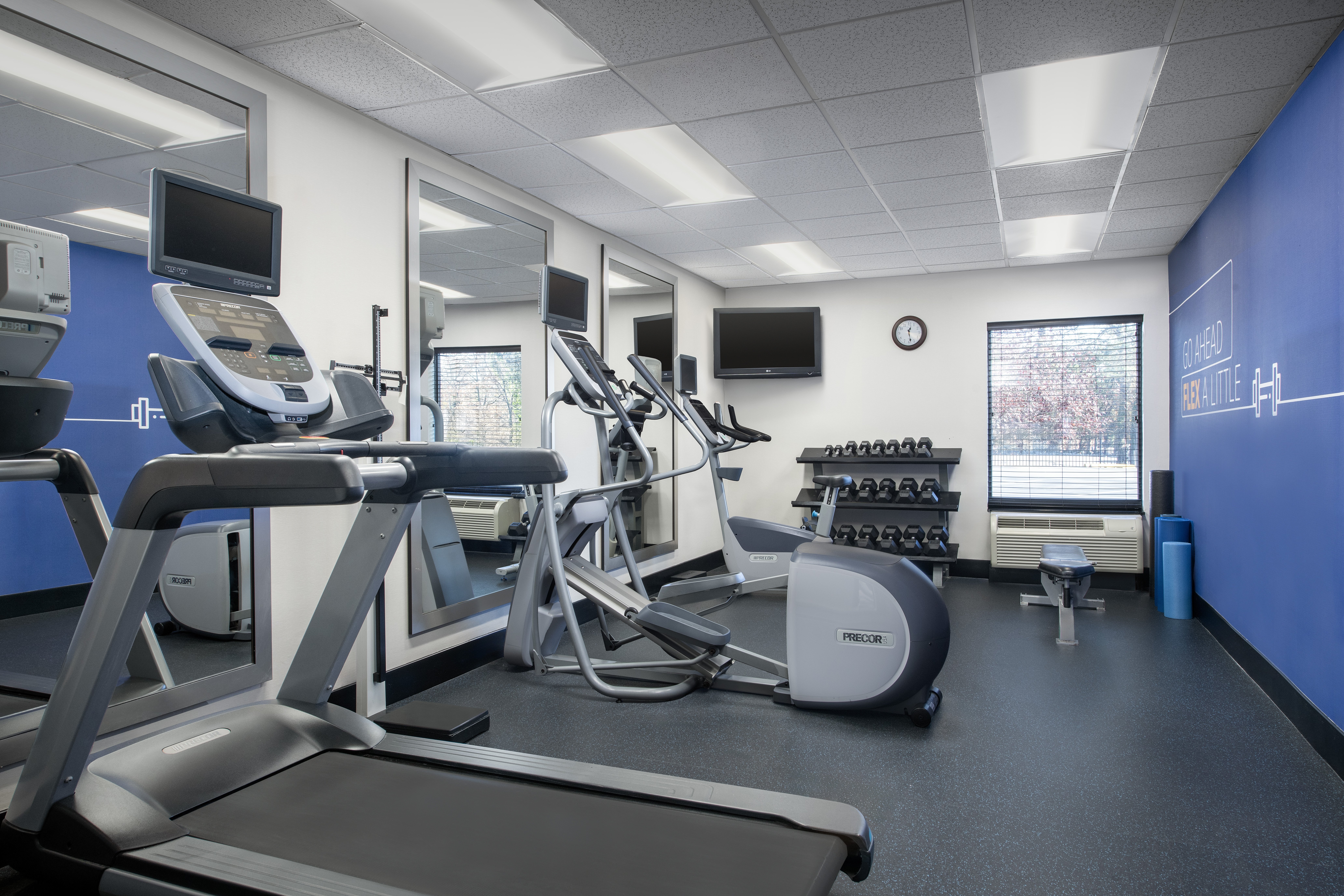 holiday inn express washington dc bw parkway by ihg