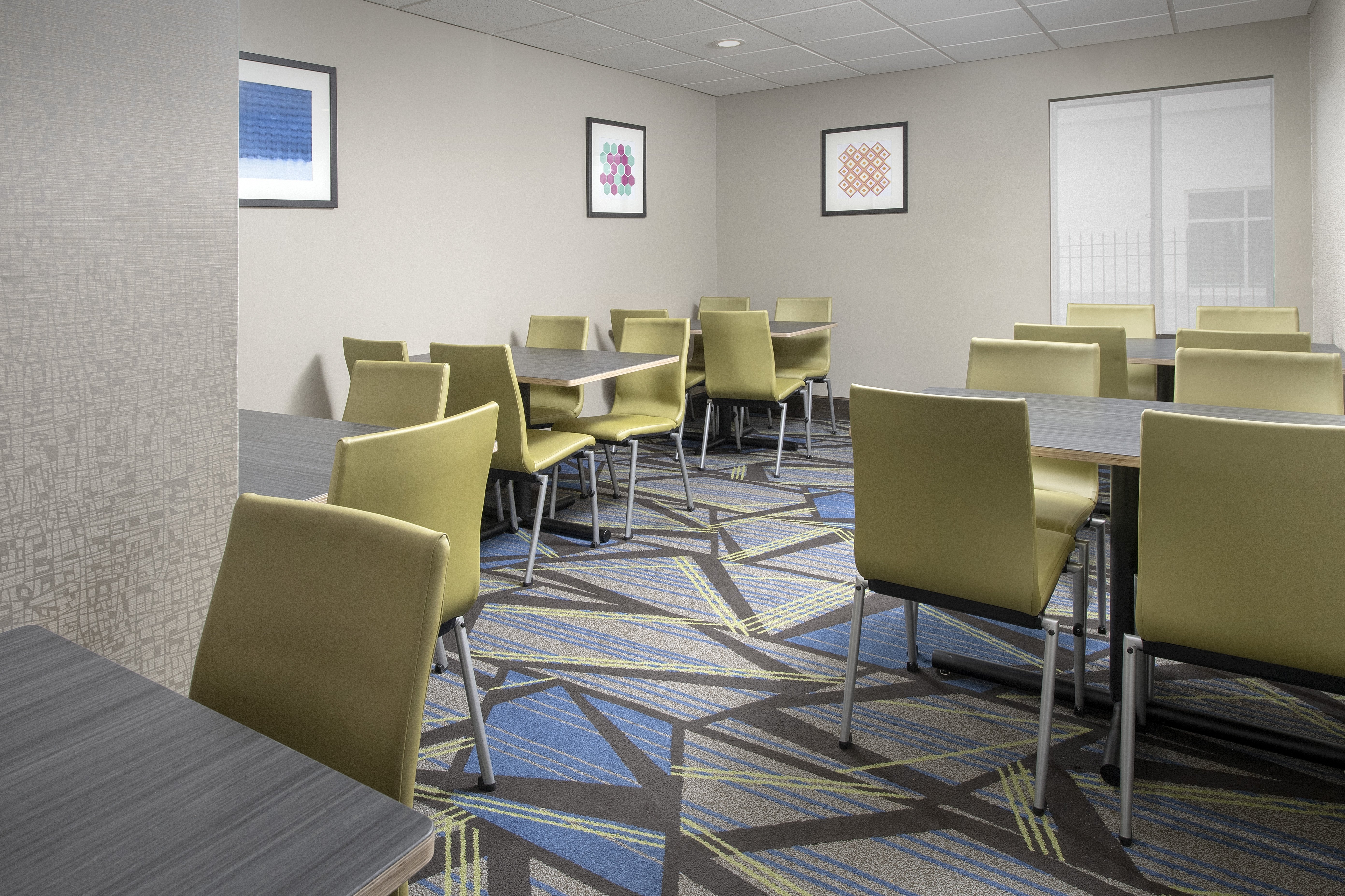 holiday inn express washington dc bw parkway by ihg