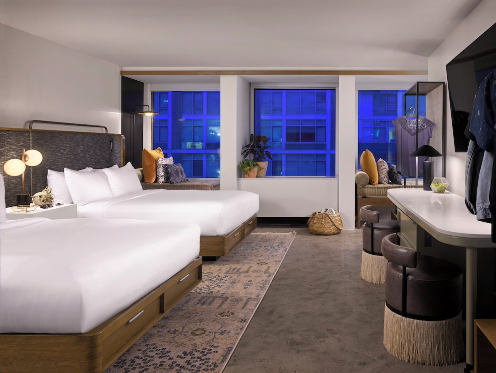 yours truly dc vignette collection by ihg