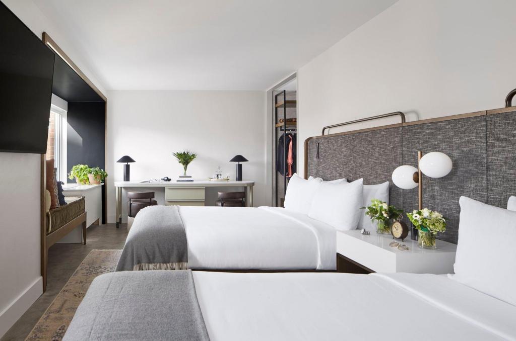 yours truly dc vignette collection by ihg