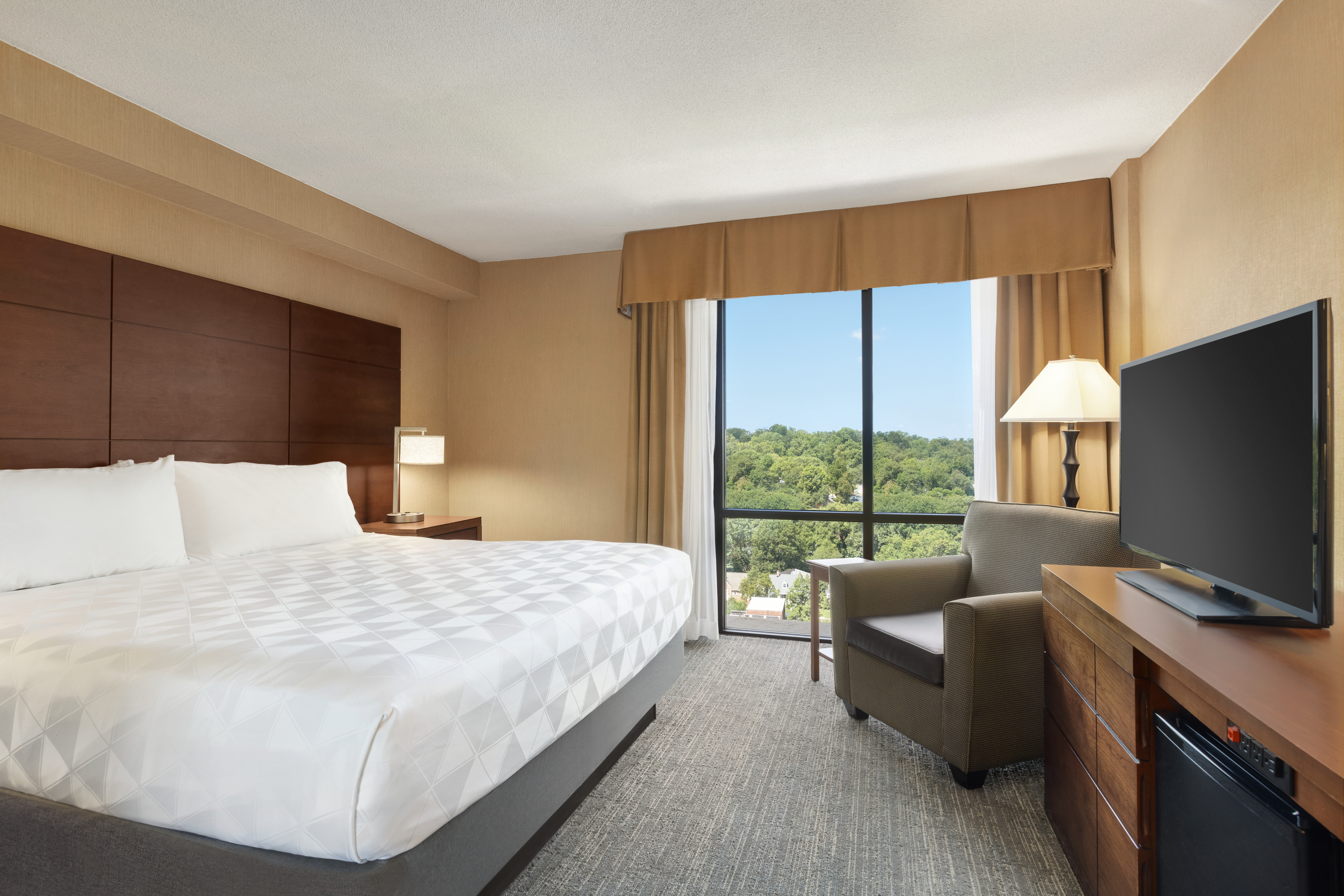 holiday inn national airport crystal city by ihg