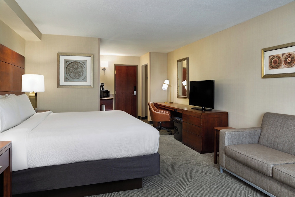 holiday inn national airport crystal city by ihg