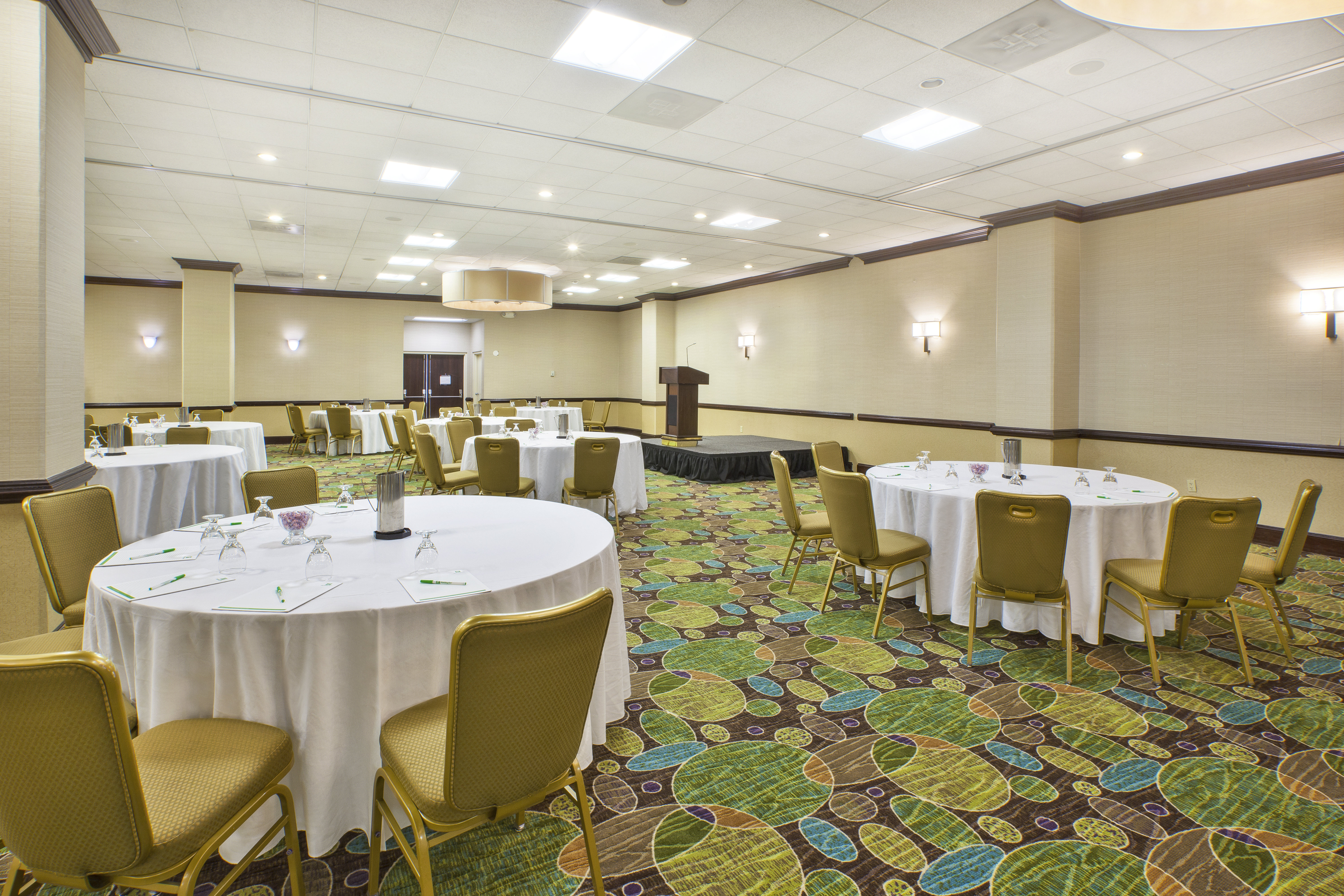holiday inn national airport crystal city by ihg