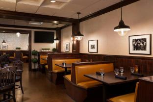 holiday inn national airport crystal city by ihg