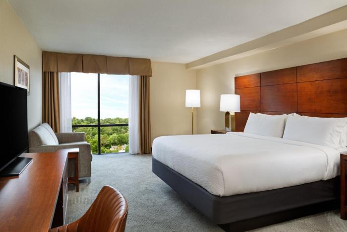 holiday inn national airport crystal city by ihg