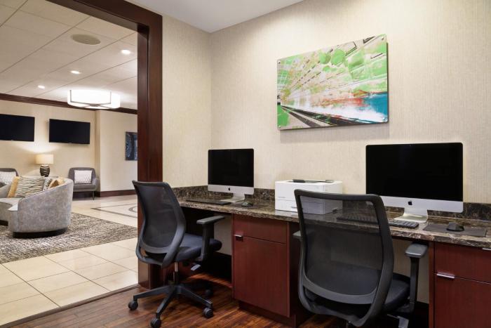 holiday inn national airport crystal city by ihg