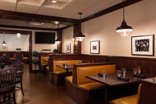 holiday inn national airport crystal city by ihg