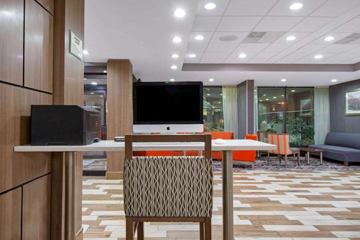 la quinta inn suites dc metro capitol beltway