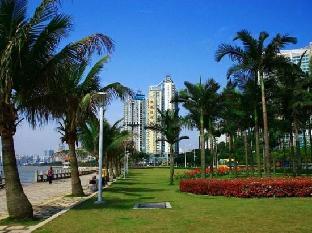 Home Inn (Zhuhai Gongbei Port Pedestrian Street Store),,2 star
